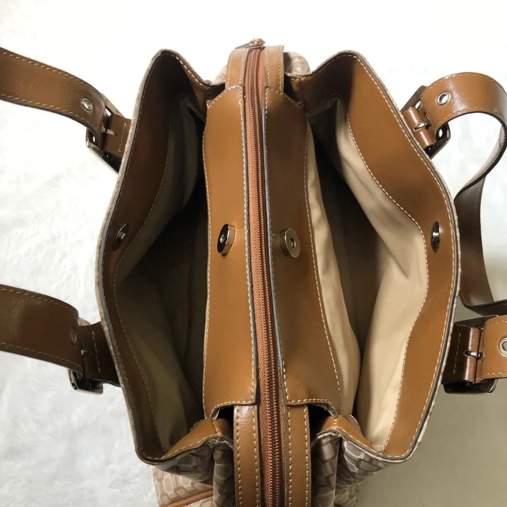 Nine West Handbag with Coin Purse - Picture 3 of 15